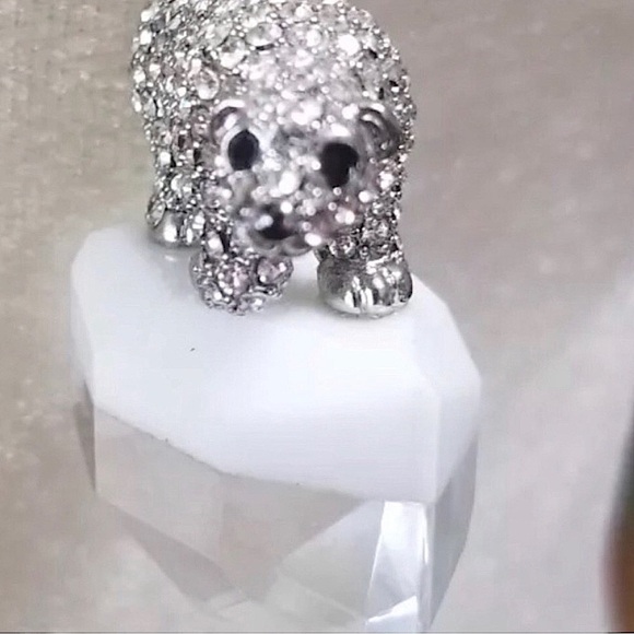 KATE SPADE • Cold Comforts Polar Bear Long Necklace - Picture 6 of 6